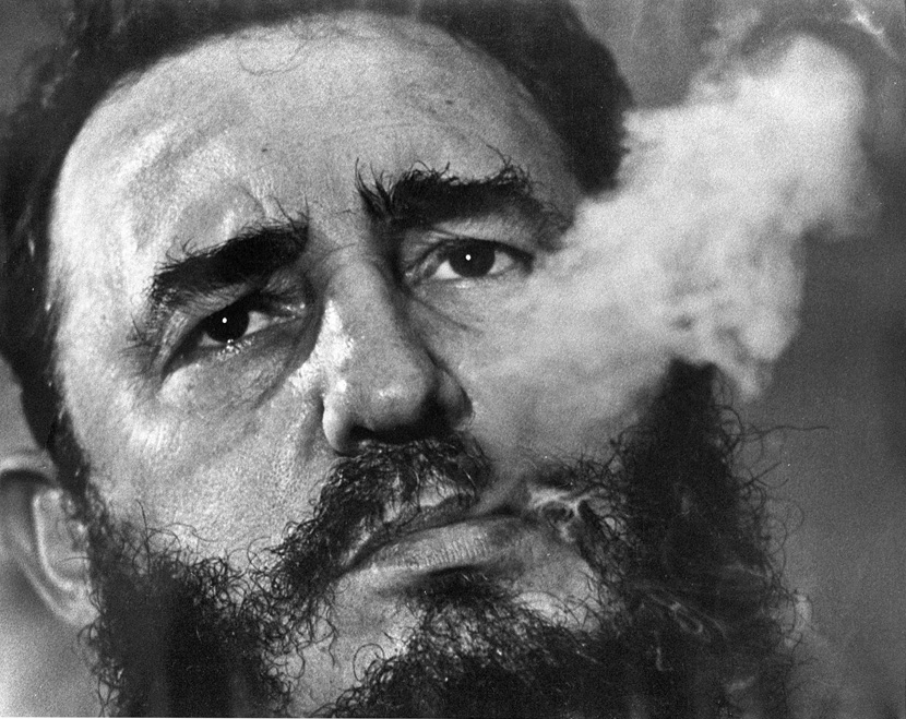 Fidel Alehandro Kastro Ruz, kubanski revolucionar, bivši generalni sekretar Komunističke partije Kube, predsednik i premijer Kube, koga Kubanci zovu jednostavno Fidel, danas puni 90 godina. Foto: Tanjug/AP