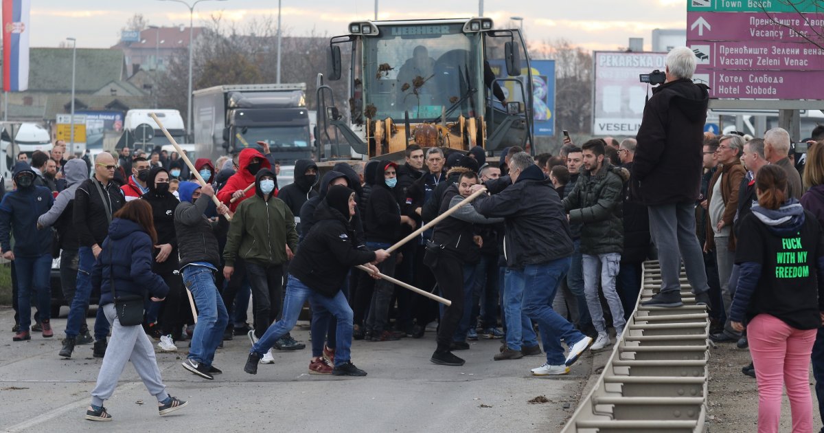 Milovanović koji je pretukao Prokića na bageru pušten iz pritvora