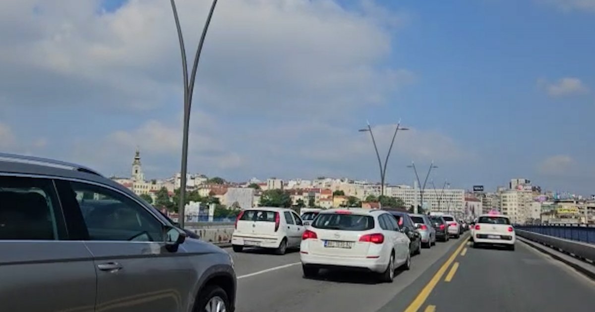 Petak špic i radovi širom grada loša saobraćajna kombinacija