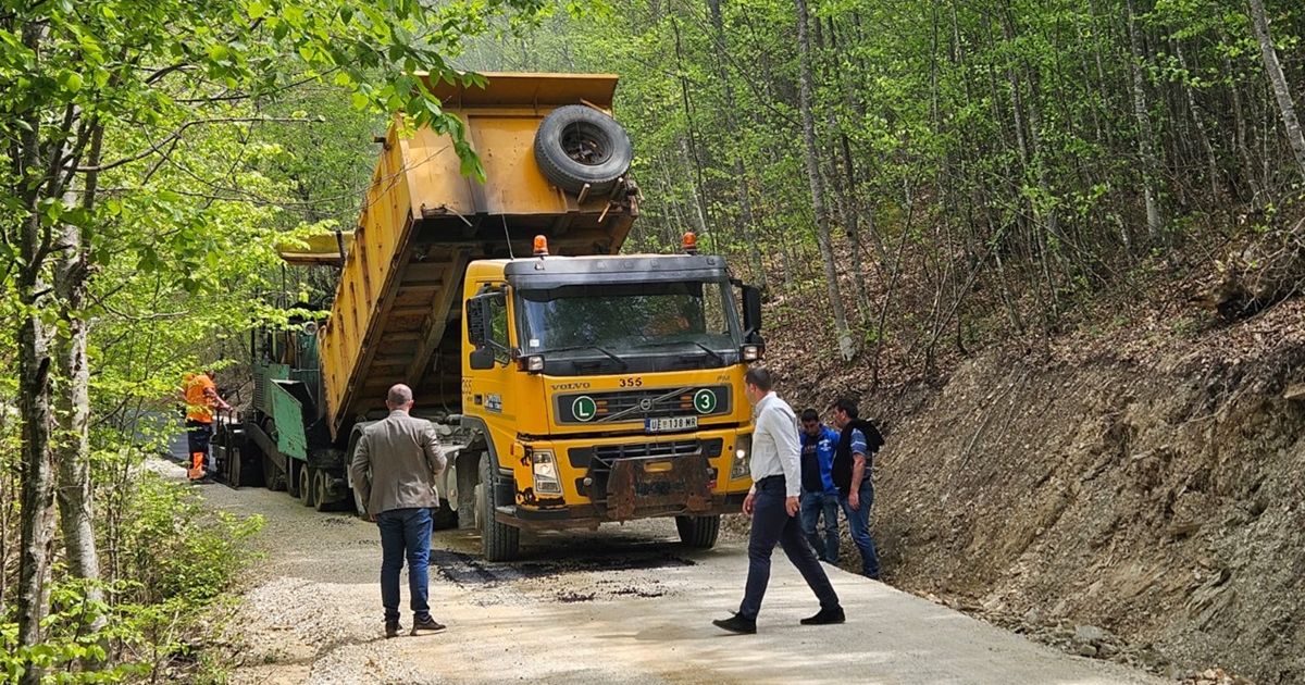 Divan Primer Sloge U Selu Osoje Kod Prijepolja Bo Njaci Davali Imanja