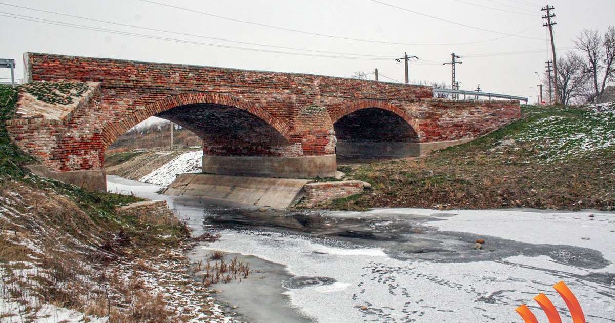 Dva U Srbiji I Jedan U Rumuniji Legenda O Tri Potpuno Ista Mosta Uva