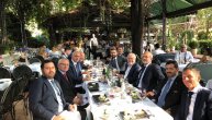 Terzić za stolom sa čovekom koji vodi UEFA žreb: Grobari "iskopali" fotku sa ručka u Beogradu