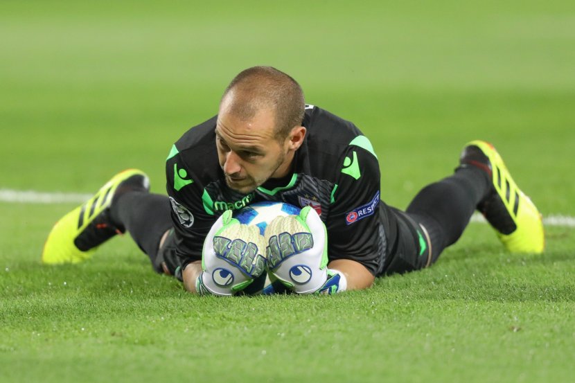 Milan Borjan Milan Borjan