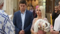 Jovana Jeremić krstila ćerku Leu, a razlog zašto je odabrala baš ovaj datum morate da čujete! (FOTO)