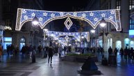 Počinje skidanje novogodišnjih ukrasa u Beogradu, biće potrebno oko 45 dana da svi budu uklonjeni