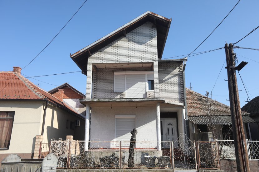 Jusa Dervišević, kuća Šabana Šaulića Jusa Dervišević, kuća Šabana Šaulića