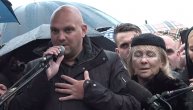 "Moj otac danas nije otišao..." Sin Šabana Šaulića stavio ruku na grudi, pa održao oproštajni govor (VIDEO)