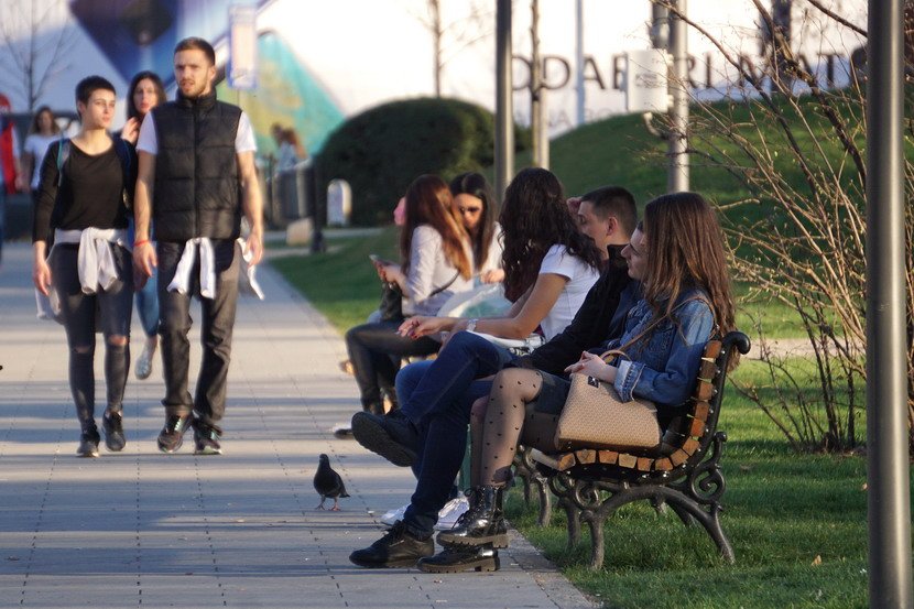 Lepo vreme je izmamilo beograđane na ulice grada Lepo vreme je izmamilo beograđane na ulice grada