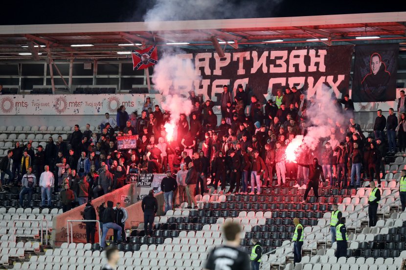 Navijači Partizana, Grobari, bakljada Navijači Partizana, Grobari, bakljada