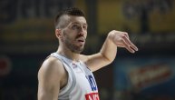 Budućnost uzela titulu posle penal drame sa Mornarom: Gordić vratio trofej u "Moraču", Rebić najbolji kod Mornara