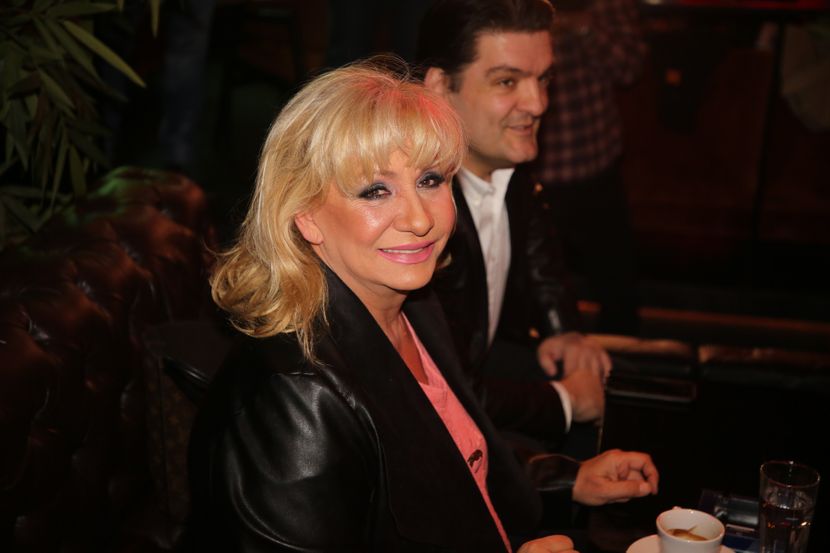 Vesna Zmijanac Vesna Zmijanac