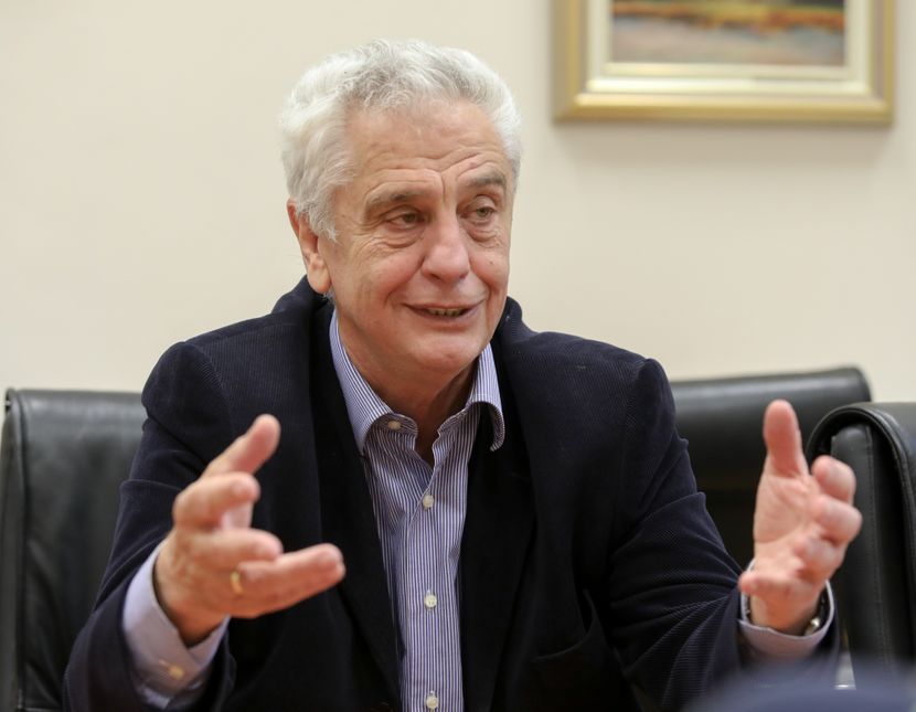 Profesor Branko Kovačević Profesor Branko Kovačević