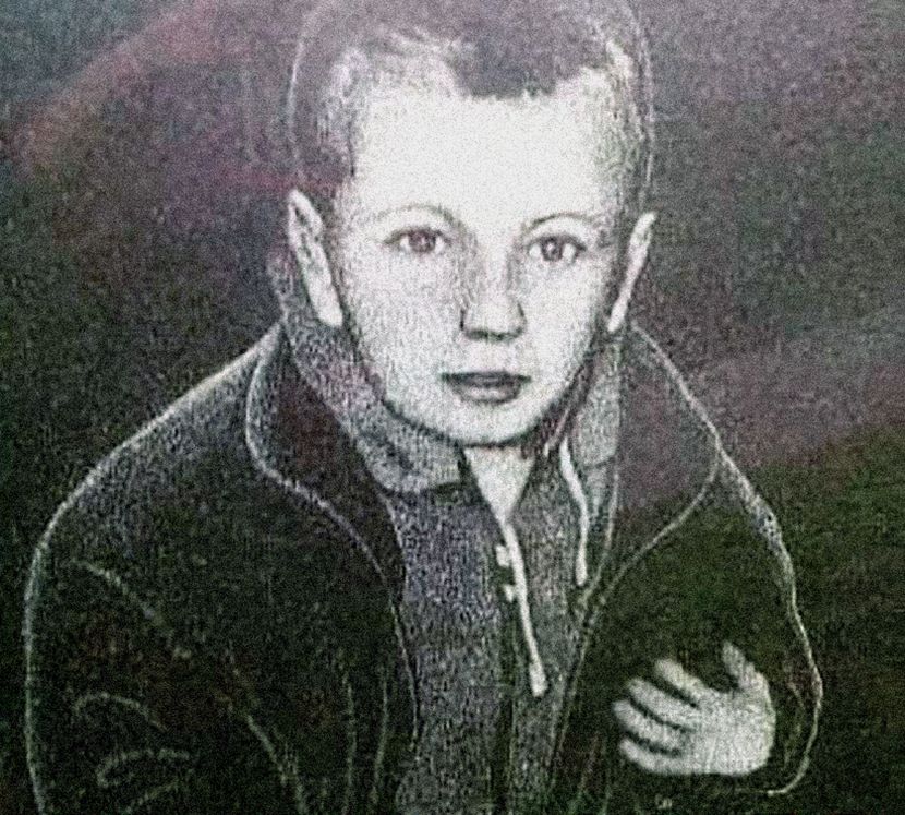 Miloš Petrović (4) iz Cernice, kod Gnjilana, kog je ubio 28. maja Afrim Zećiri. Miloš Petrović (4) iz Cernice, kod Gnjilana, kog je ubio 28. maja Afrim Zećiri.