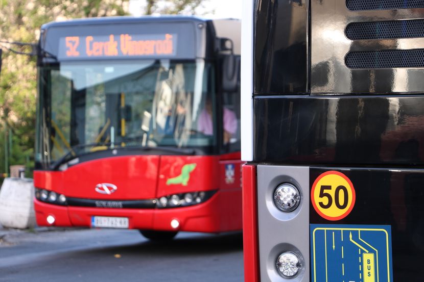 Autobus 52 Autobus 52
