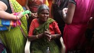Korona u Indiji postala boginja: Meštani sela joj napravili svetilište