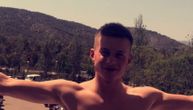 Mladić (18) krenuo na more, a majka mu dala urnebesne savete o alkoholu, seksu, tetovažama (FOTO)