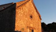 Crnogorska policija zabranila liturgiju SPC! Albanci: Ovo nije teritorija naseljena pravoslavcima