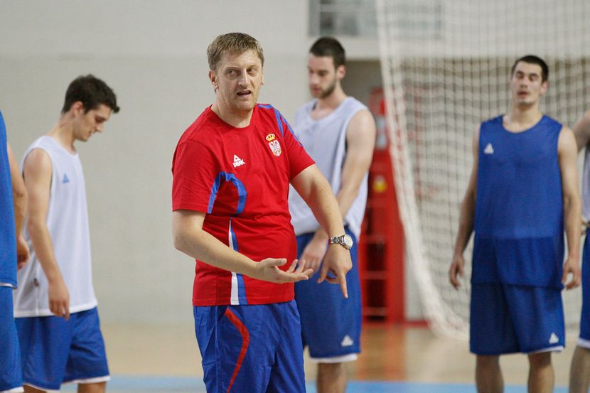 Oliver Popović Oliver Popović