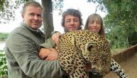 Užasne fotografije bračnog para isplivale u javnost: Na safariju ubijali životinje, stigla ih kazna