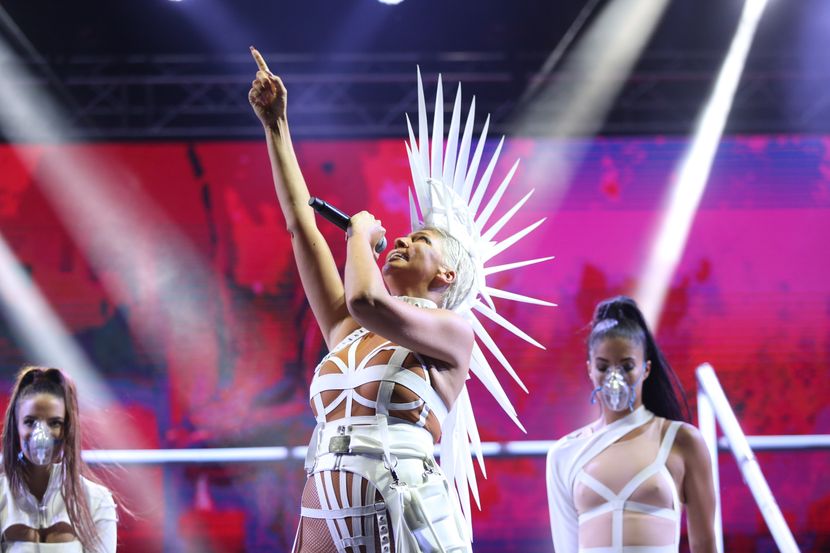 Jelena Karleuša JK, Festival Ulaz, Jelena Karleuša JK, Festival Ulaz,