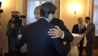 Svi pričaju o neobičnom pozdravu dvojice balkanskih lidera: "Ljubavi, kako si ti?" (VIDEO)