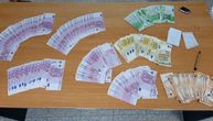 Turčin napunio džepove parama: Pred carinicima mu je iz svakog "ispalo" po 50 hiljada evra