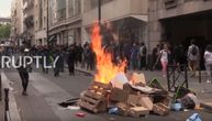 Novi sukob sa "žutim prslucima" u Parizu: Pojavili se posle vojne parade, policija ispalila suzavce