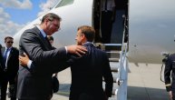 Srpski migovi ispratili Makronov avion iz Srbije: Završena poseta predsednika Francuske (FOTO)