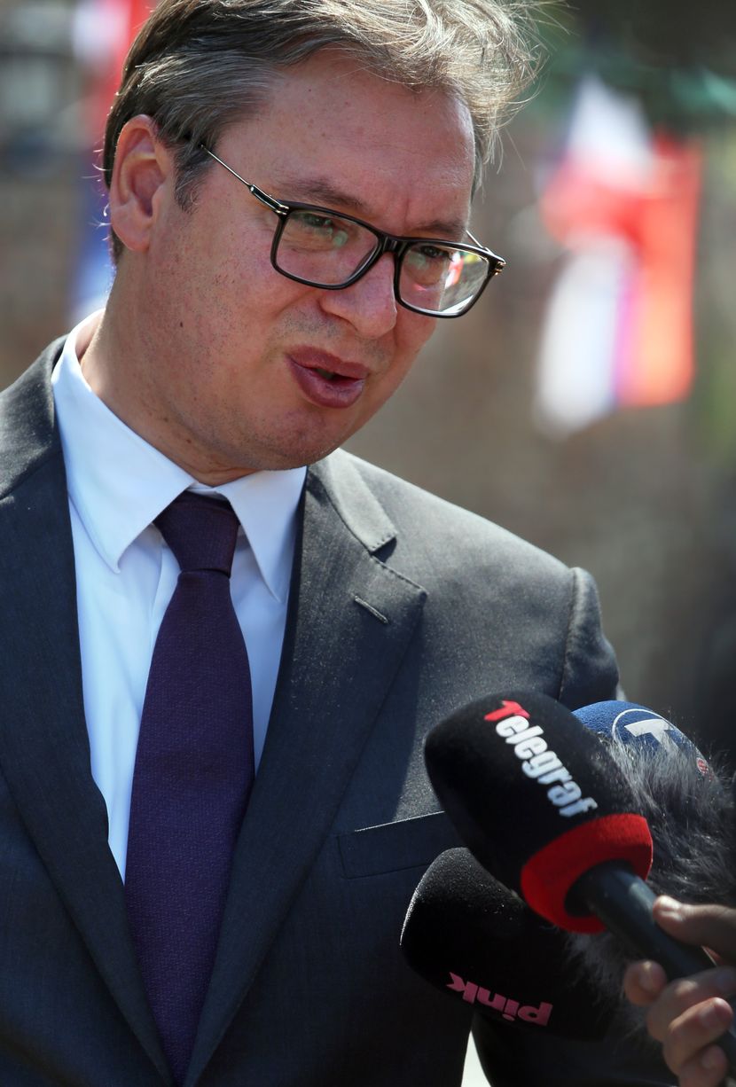 Izjava Vučića posle sastanka sa Makronom i studentima Izjava Vučića posle sastanka sa Makronom i studentima