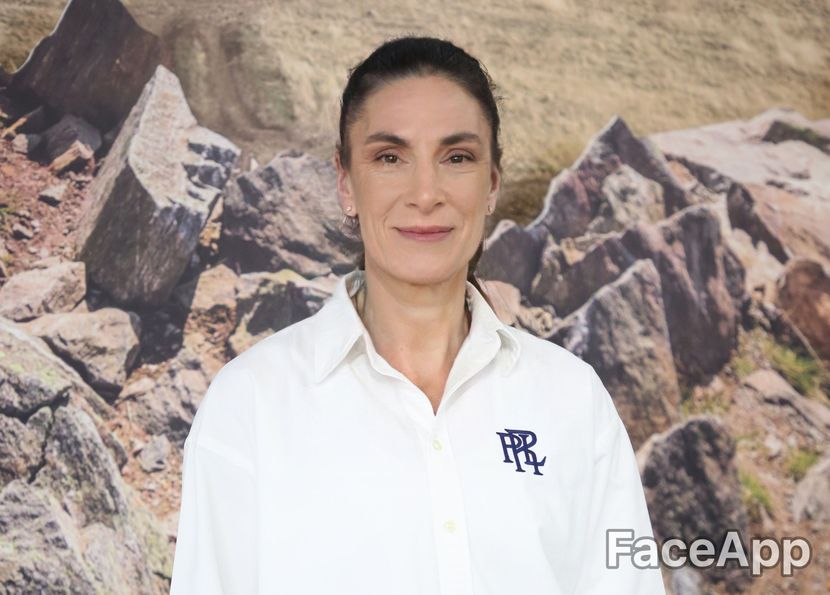 Ivana Spanovic, Face App Ivana Spanovic, Face App