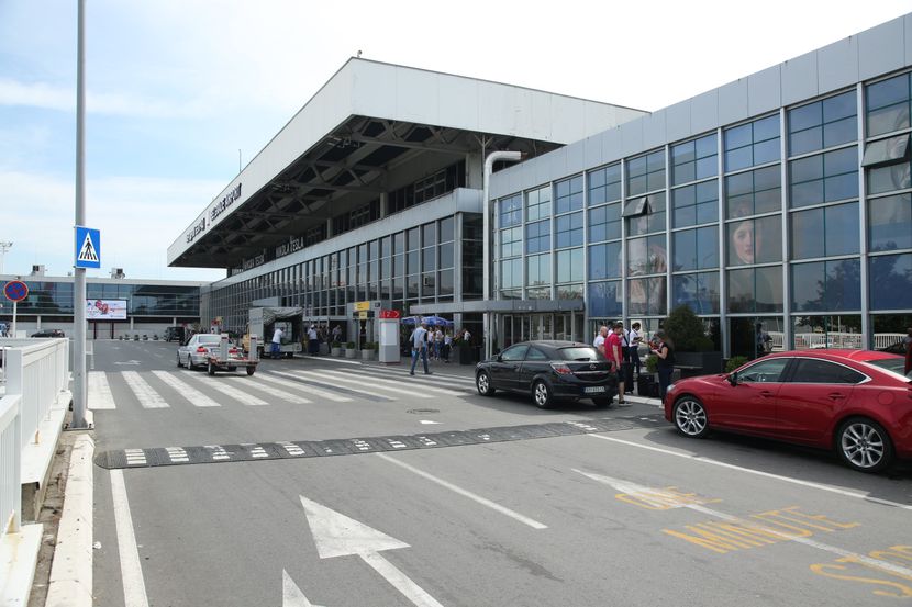 Aerodrom Nikola Tesla Aerodrom Nikola Tesla