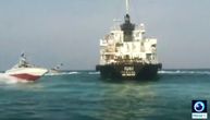 Iran objavio snimak: Ovako je zaplenjen tanker pun nafte u Persijskom zalivu (VIDEO)