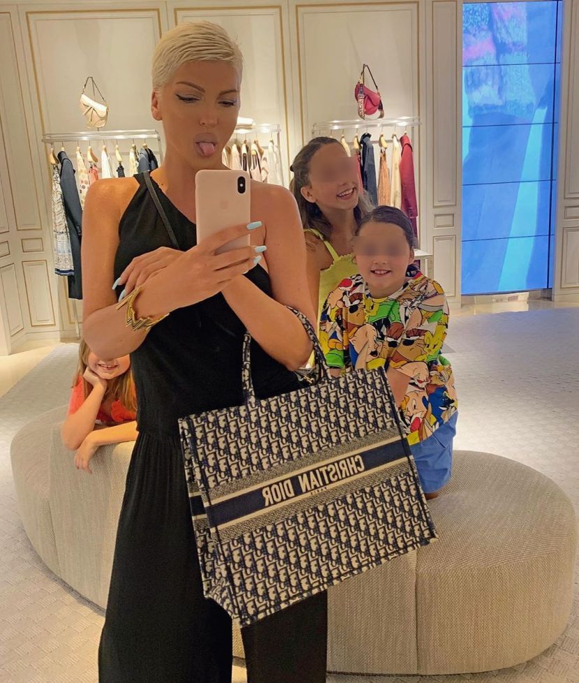 Jelena Karleuša Jelena Karleuša