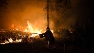 Više od 1.000 vatrogasaca bori se sa ogromnim požarima u Portugaliji (FOTO)