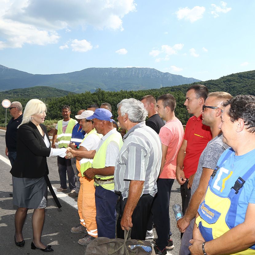 Zorana Mihajlović, tunel Bancarevo Zorana Mihajlović, tunel Bancarevo