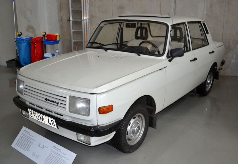 Automobili Wartburg 353 Automobili Wartburg 353