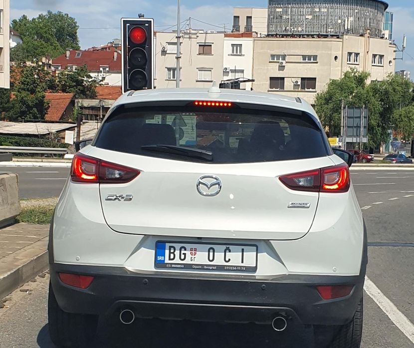 Oči Oči