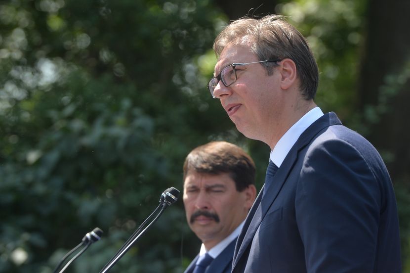 Aleksandar Vučić, Sibinjanin Janko, Janoš Ader Aleksandar Vučić, Sibinjanin Janko, Janoš Ader