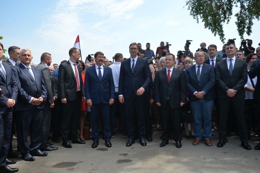 Aleksandar Vučić, Sibinjanin Janko, Janoš Ader Aleksandar Vučić, Sibinjanin Janko, Janoš Ader