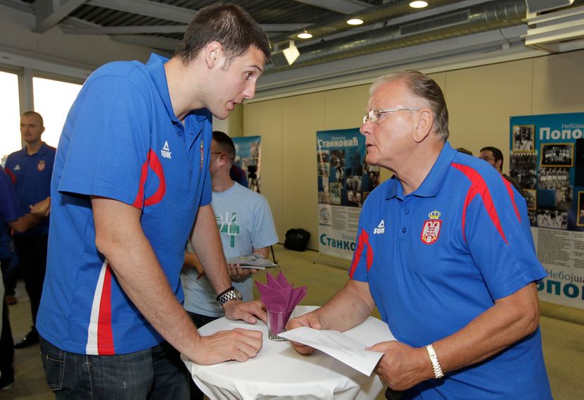 Kosta Perović
