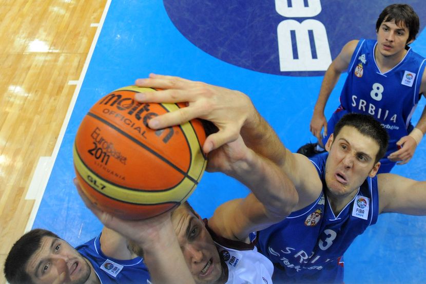 Kosta Perović