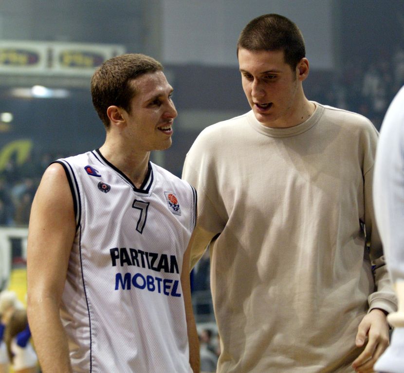 Kosta Perović