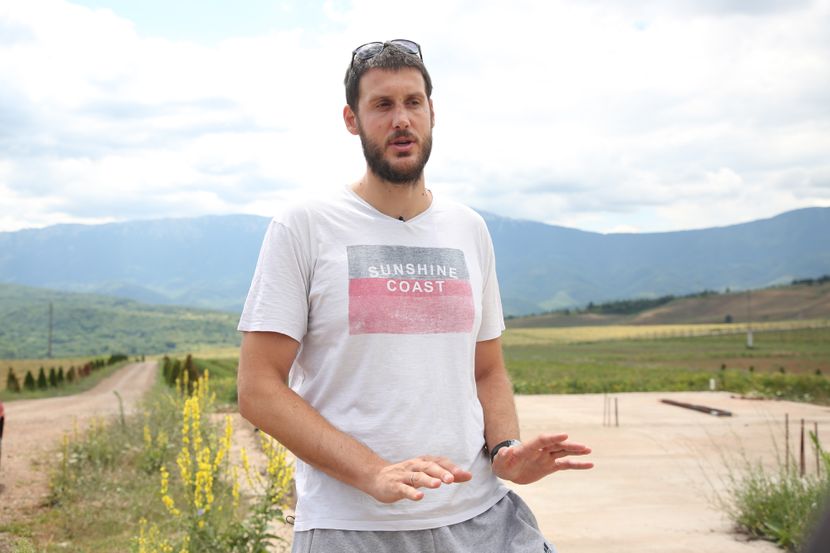 Kosta Perović Kosta Perović