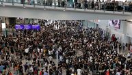 Protesti u Hongkongu: Demonstranti zauzeli aerodrom, okolne zemlje apeluju građanima da ne idu tamo