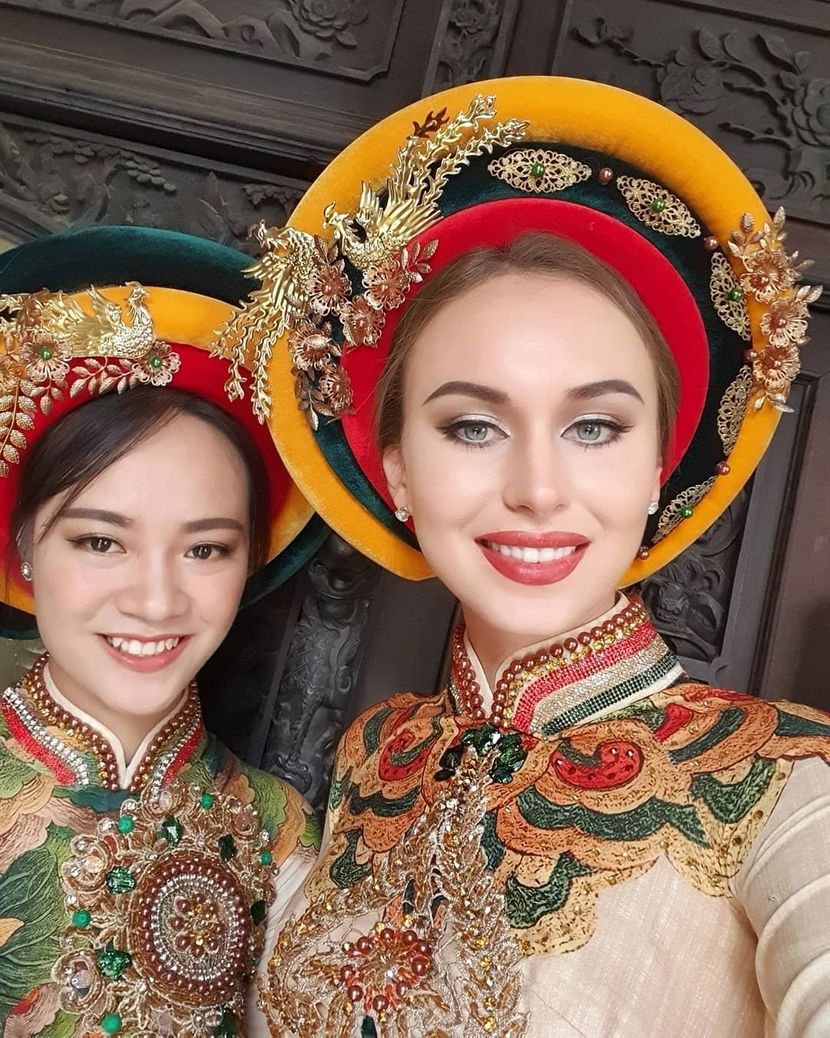 Vijetnam, Ao dai, narodna nošnja, Ivana Trišić Vijetnam, Ao dai, narodna nošnja, Ivana Trišić