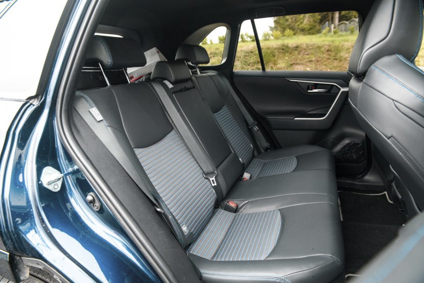 Toyota RAV4 2.5 Hybrid Toyota RAV4 2.5 Hybrid