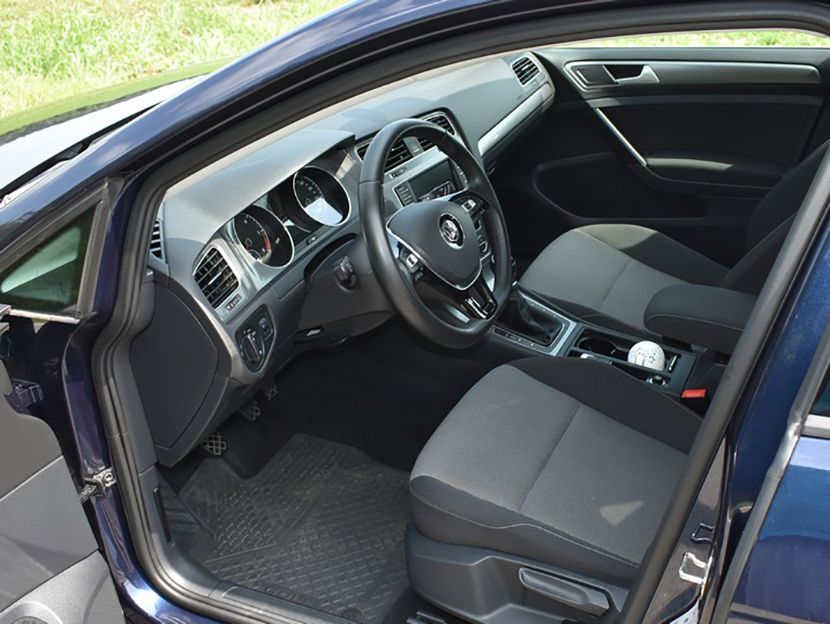 automobil, VW Golf 7 1.6 TDI karavan automobil, VW Golf 7 1.6 TDI karavan