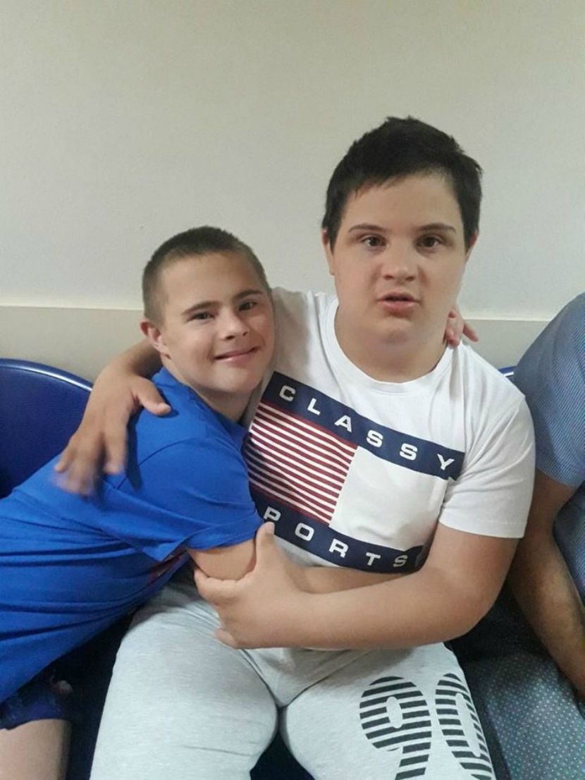 Branislava Dedić, Mihajlo, autizam, Daunov sindrom Branislava Dedić, Mihajlo, autizam, Daunov sindrom
