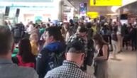 Haos na aerodromima u Londonu: Otkazano 100 letova, više od 200 odloženo, putnici besni (VIDEO)