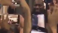 Interisti u delirijumu, stotine čekale Belgijanca i u sitne sate: Lukaku sleteo u Milan (VIDEO)